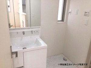 姫路市飾磨区阿成、新築一戸建ての洗面画像です