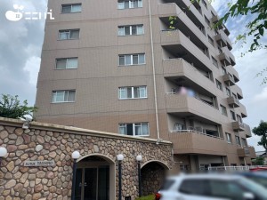 姫路市八代東光寺町、マンションの外観画像です