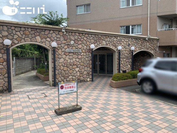 姫路市八代東光寺町、マンションの外観画像です