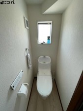 相生市那波本町、中古一戸建てのトイレ画像です