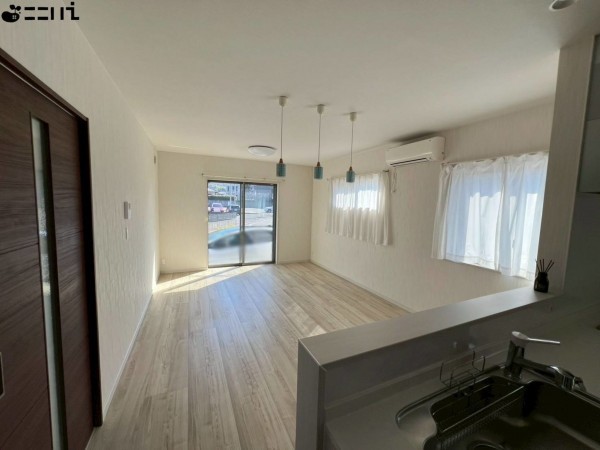 相生市那波本町、中古一戸建ての居間画像です