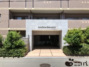 姫路市五軒邸、マンションのエントランス画像です