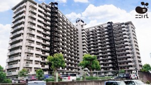 姫路市飾磨区加茂、マンションの外観画像です