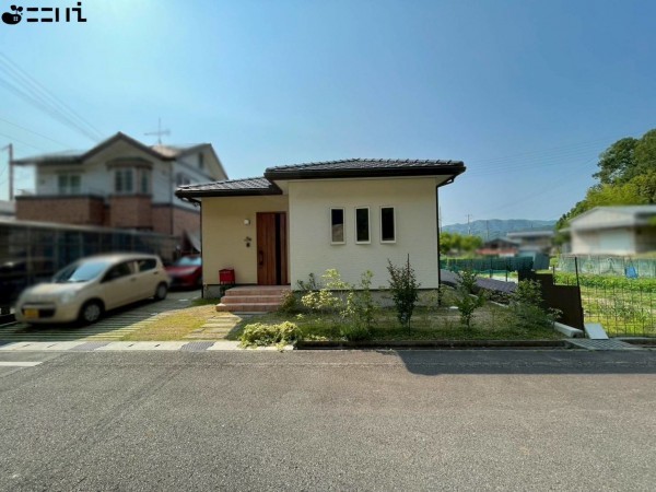 たつの市揖西町南山、中古一戸建ての外観画像です