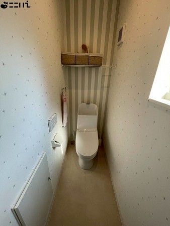 たつの市揖西町南山、中古一戸建てのトイレ画像です