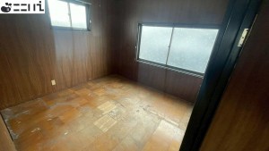 揖保郡太子町岩見構、中古一戸建ての子ども部屋画像です