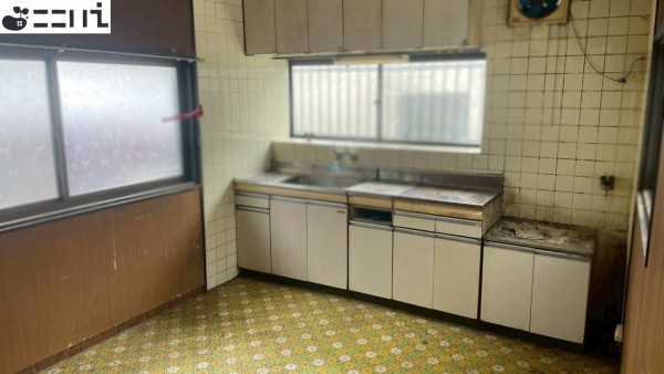 揖保郡太子町岩見構、中古一戸建てのキッチン画像です