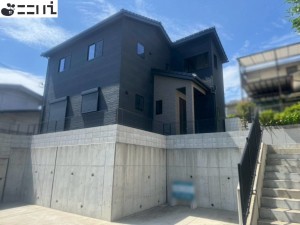 揖保郡太子町東出、中古一戸建ての外観画像です
