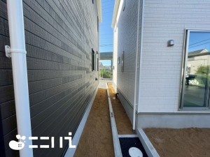 姫路市飾磨区西浜町、新築一戸建ての玄関画像です