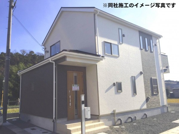 姫路市飾磨区西浜町、新築一戸建ての外観画像です