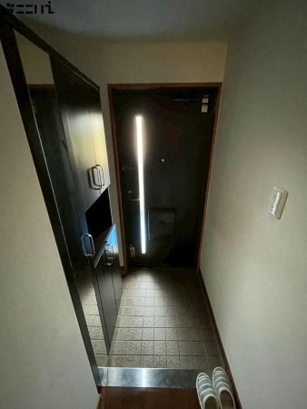 姫路市北原、マンションの玄関画像です