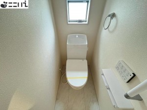 たつの市龍野町末政、新築一戸建てのトイレ画像です