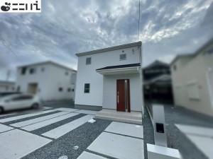 たつの市龍野町末政、新築一戸建ての駐車場画像です