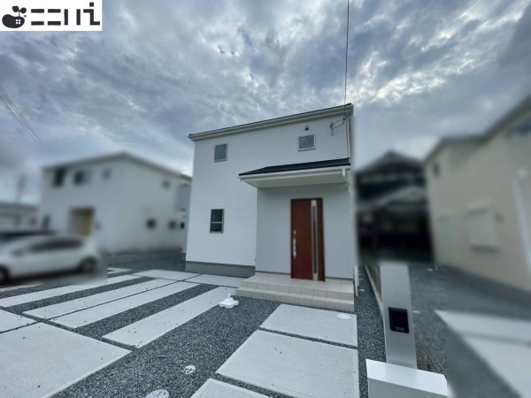 たつの市龍野町末政、新築一戸建ての駐車場画像です