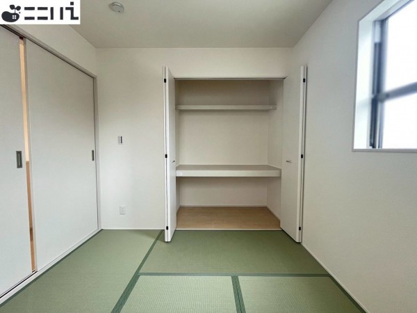 たつの市龍野町末政、新築一戸建ての居間画像です