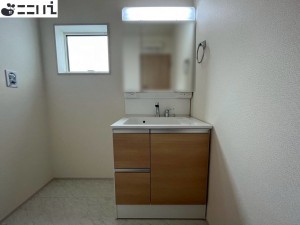 たつの市龍野町末政、新築一戸建ての洗面画像です