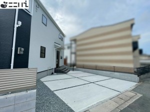たつの市龍野町末政、新築一戸建ての駐車場画像です