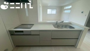 姫路市四郷町、新築一戸建てのキッチン画像です