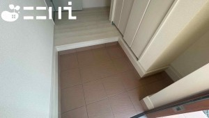 姫路市四郷町、新築一戸建ての玄関画像です