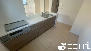 姫路市四郷町、新築一戸建てのキッチン画像です