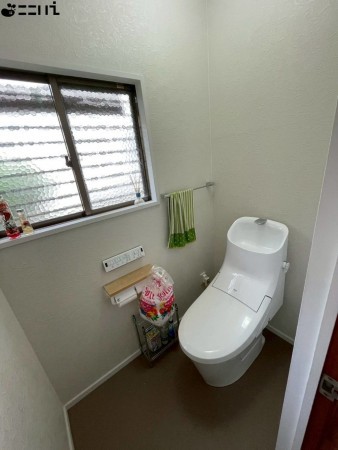たつの市龍野町中井、中古一戸建てのトイレ画像です
