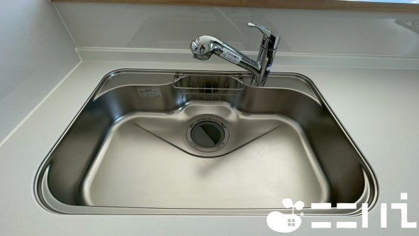 姫路市飾磨区西浜町、新築一戸建てのキッチン画像です