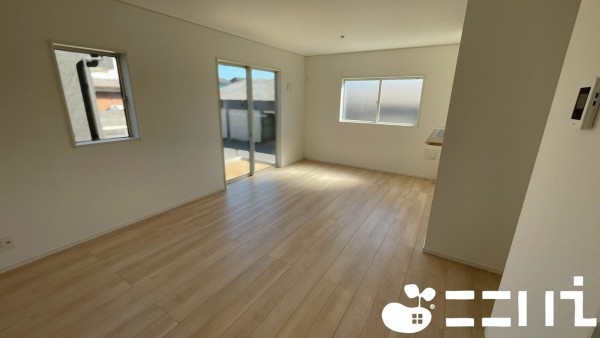 姫路市飾磨区西浜町、新築一戸建ての内装画像です