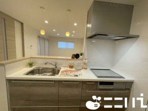 姫路市飾磨区英賀、新築一戸建てのキッチン画像です