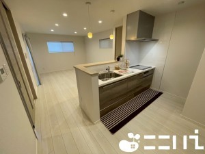 姫路市飾磨区英賀、新築一戸建ての居間画像です