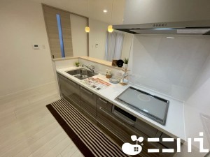 姫路市飾磨区英賀、新築一戸建てのキッチン画像です