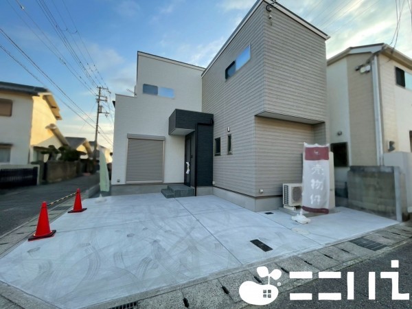 姫路市飾磨区英賀、新築一戸建ての外観画像です