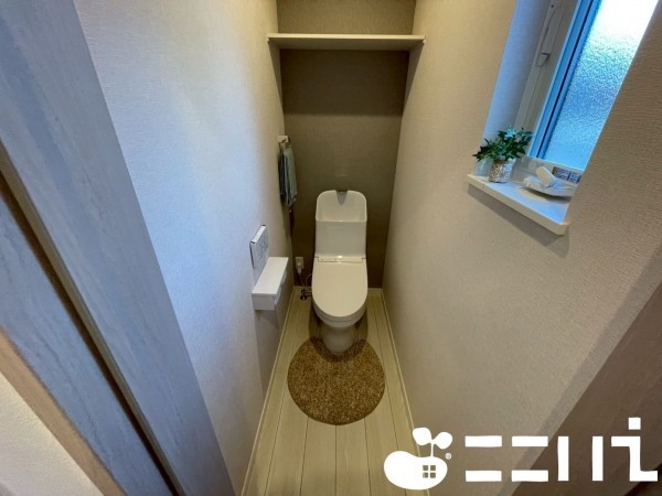 姫路市飾磨区英賀、新築一戸建てのトイレ画像です