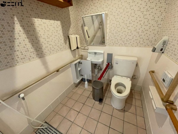 朝来市和田山町、収益/事業用物件/その他のトイレ画像です