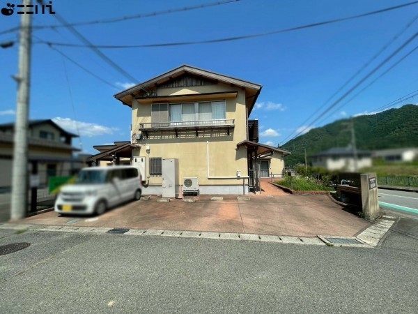 朝来市和田山町、収益/事業用物件/その他の駐車場画像です