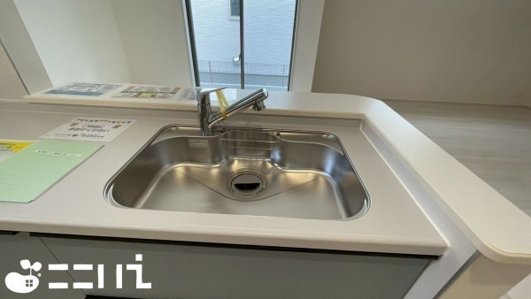 姫路市継、新築一戸建てのキッチン画像です