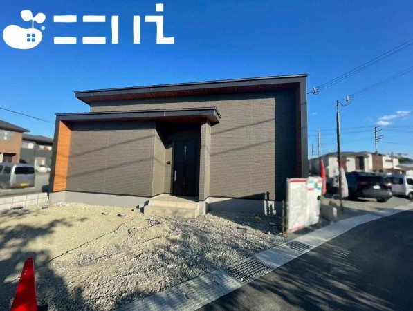 姫路市飾磨区中島、新築一戸建ての画像です