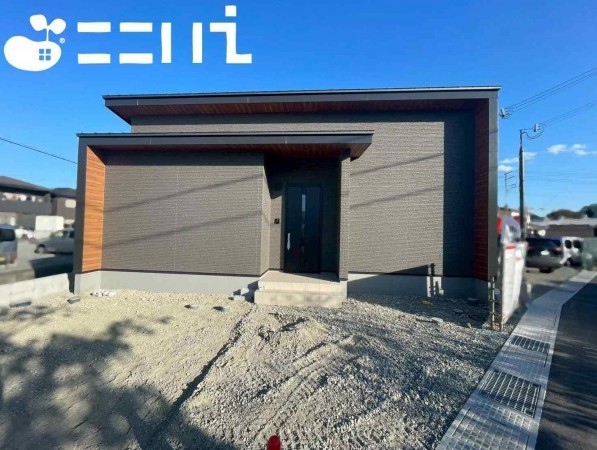 姫路市飾磨区中島、新築一戸建ての画像です