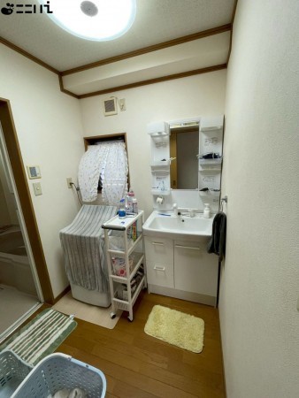 たつの市龍野町中村、中古一戸建ての洗面画像です
