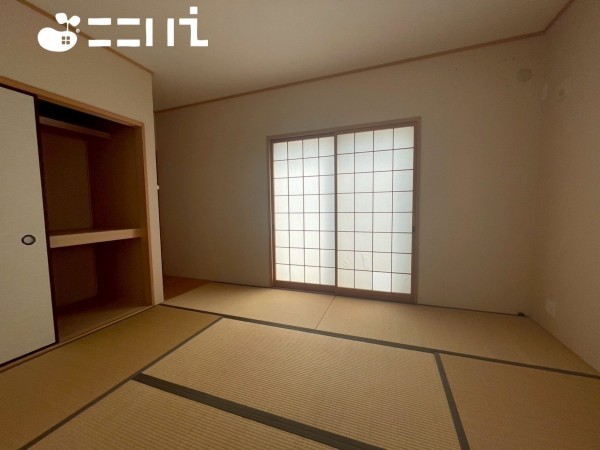 姫路市田寺、中古一戸建ての居間画像です