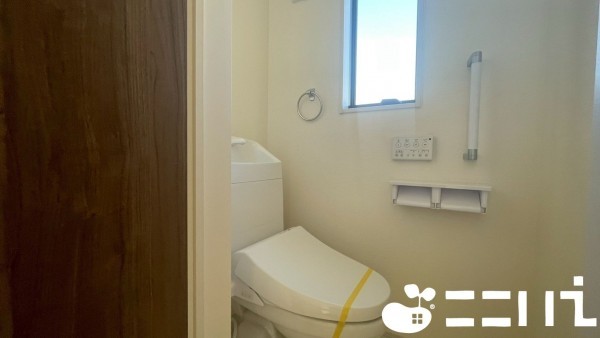 姫路市書写、新築一戸建てのトイレ画像です