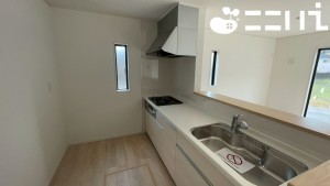 姫路市広畑区西蒲田、新築一戸建てのキッチン画像です