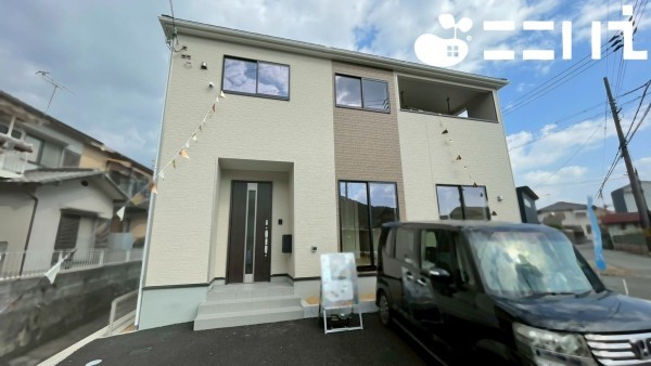 姫路市広畑区西蒲田、新築一戸建ての外観画像です