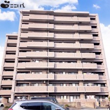 姫路市飾磨区恵美酒、マンションの画像です