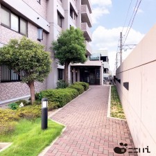 姫路市飾磨区恵美酒、マンションの画像です