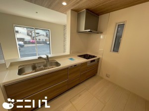 姫路市北平野、新築一戸建てのキッチン画像です