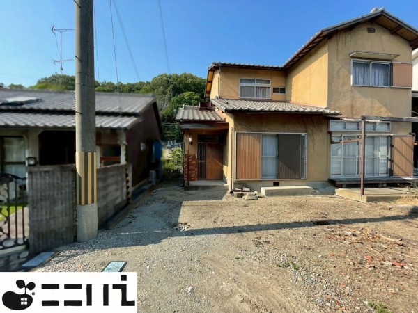 揖保郡太子町鵤、中古一戸建ての外観画像です