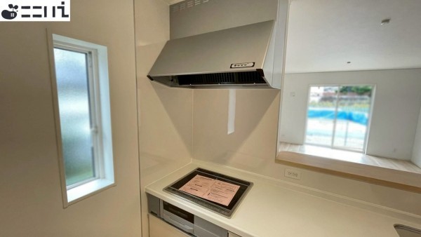 相生市双葉、新築一戸建てのキッチン画像です