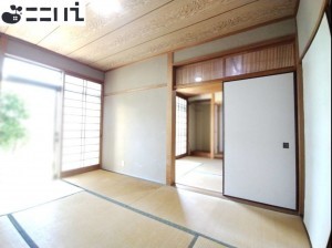 相生市那波野、中古一戸建ての居間画像です