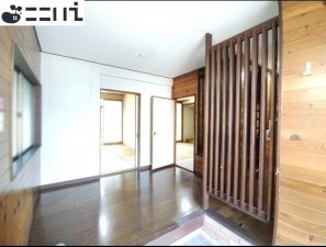 相生市那波野、中古一戸建ての玄関画像です