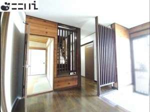 相生市那波野、中古一戸建ての玄関画像です